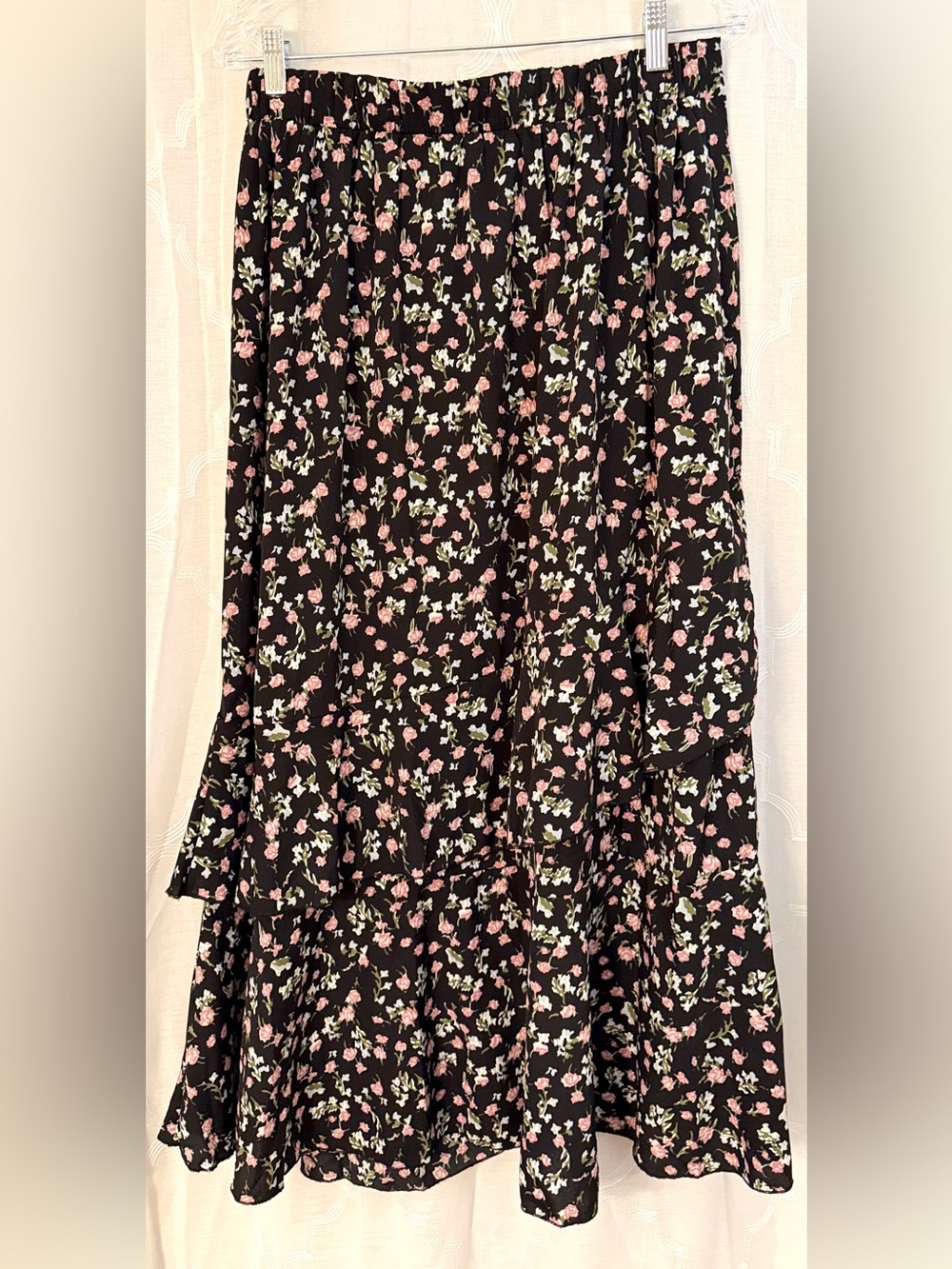 BTFBM Black Floral Wrap Midi Skirt Ruffle Hem Boho Romantic Size Large - Picture 2 of 13
